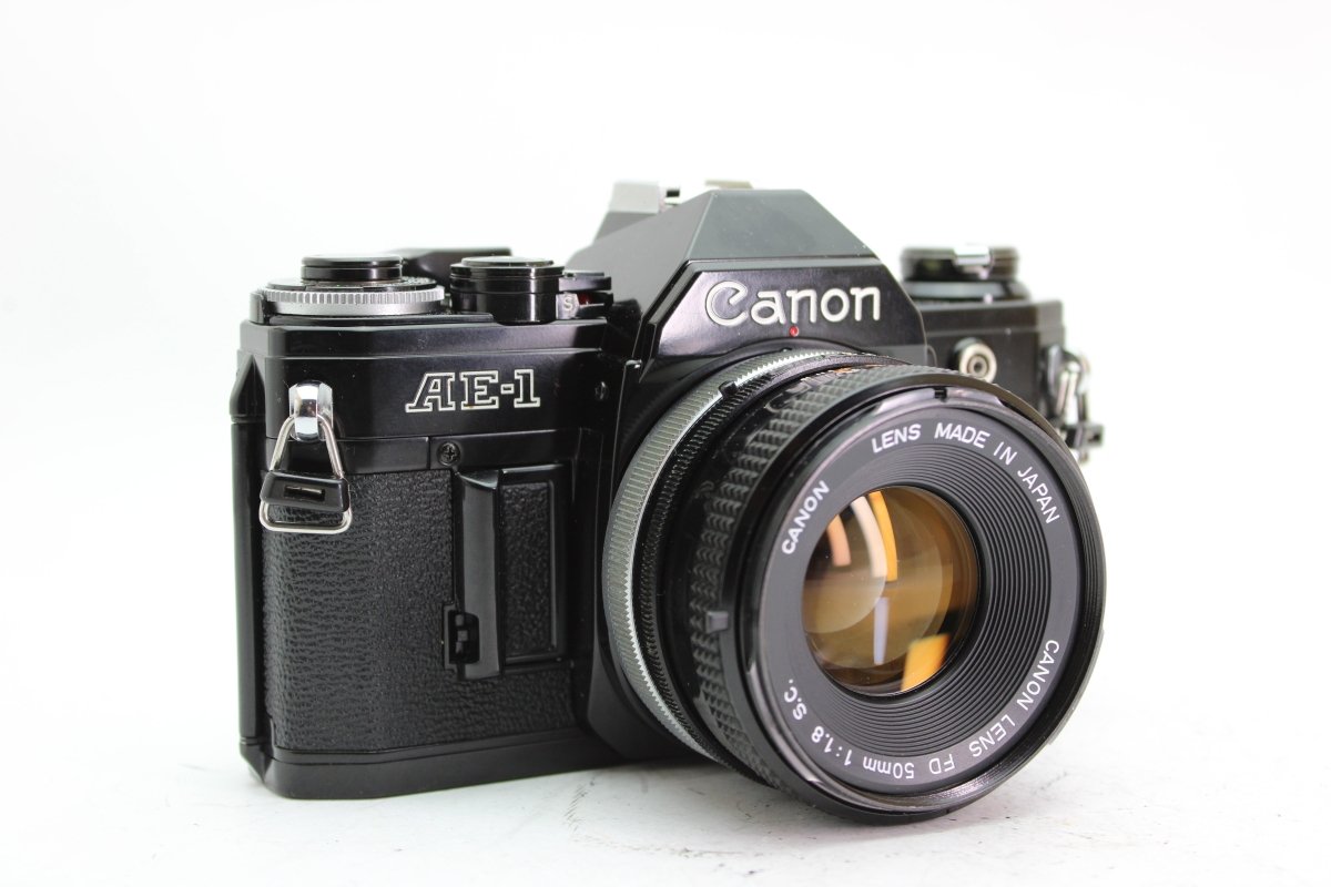 Canon AE-1 + 50mm f1.8 #1940 - Canon