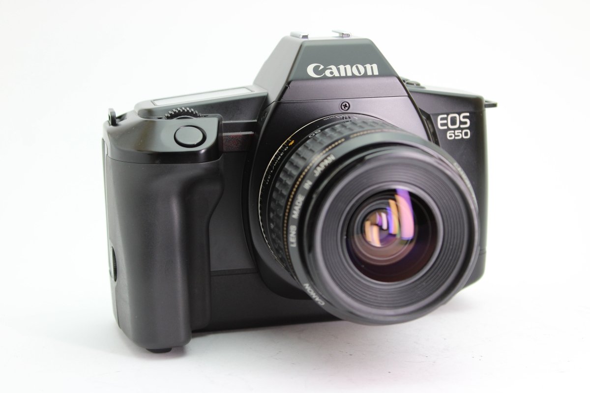 Canon EOS 650 + 35 - 80mm f4 - 5.6 (#3155) - Canon