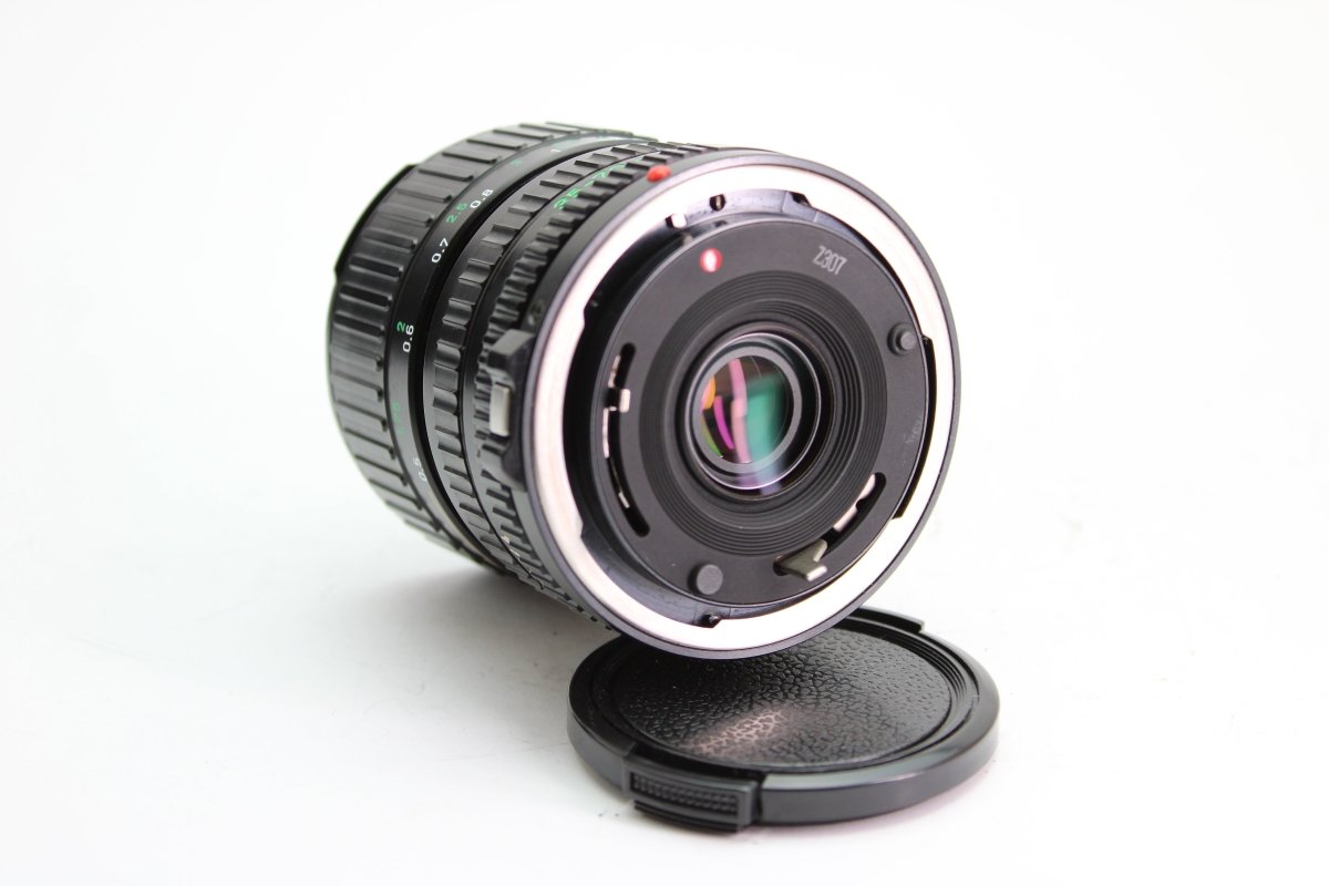 Canon FD 35 - 70mm f3.5 - 4.5 (#2585) - Canon