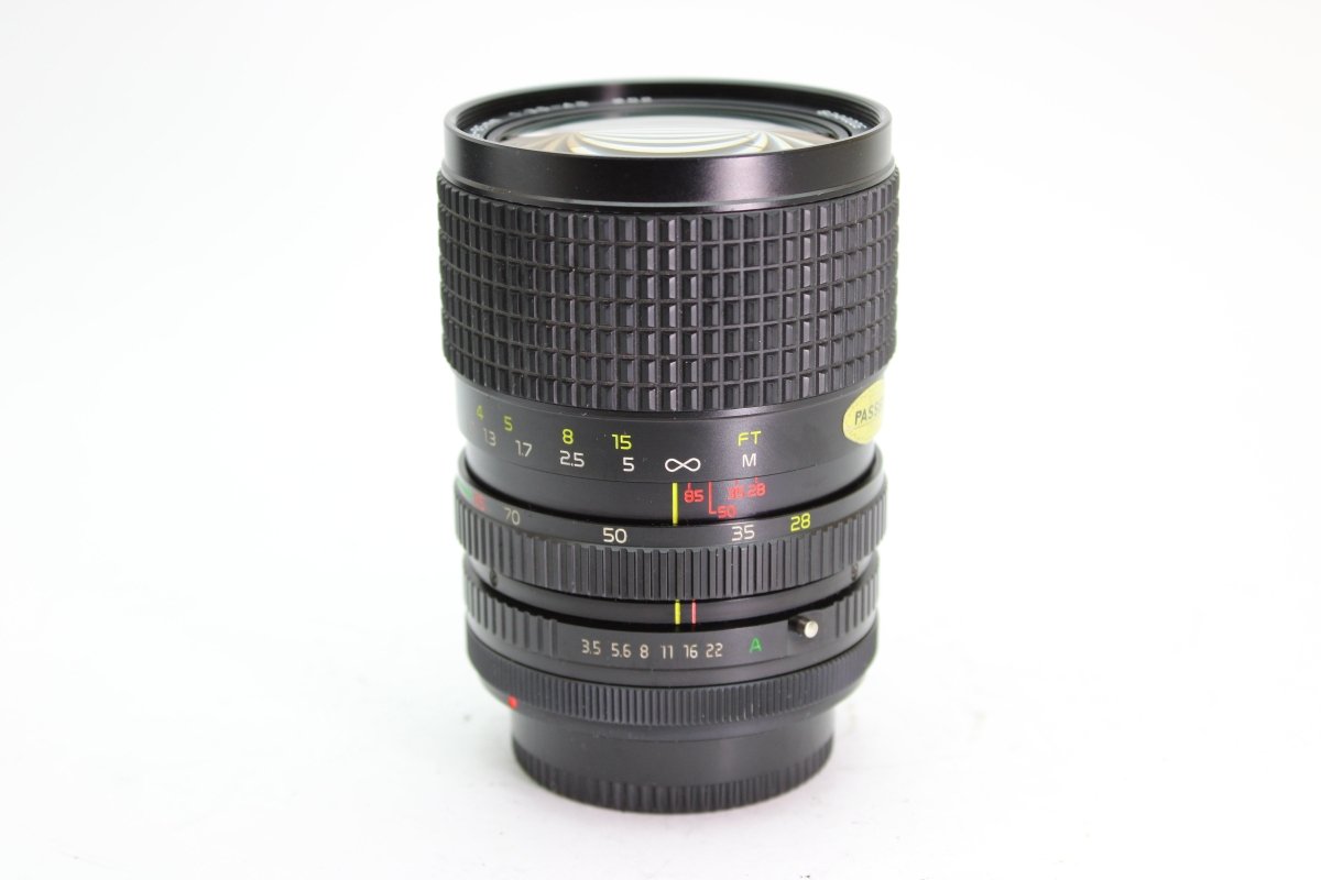 Canon FD - Tokina AT - X 28 - 85mm f3.5 - 4.5 (#2656) - Tokina