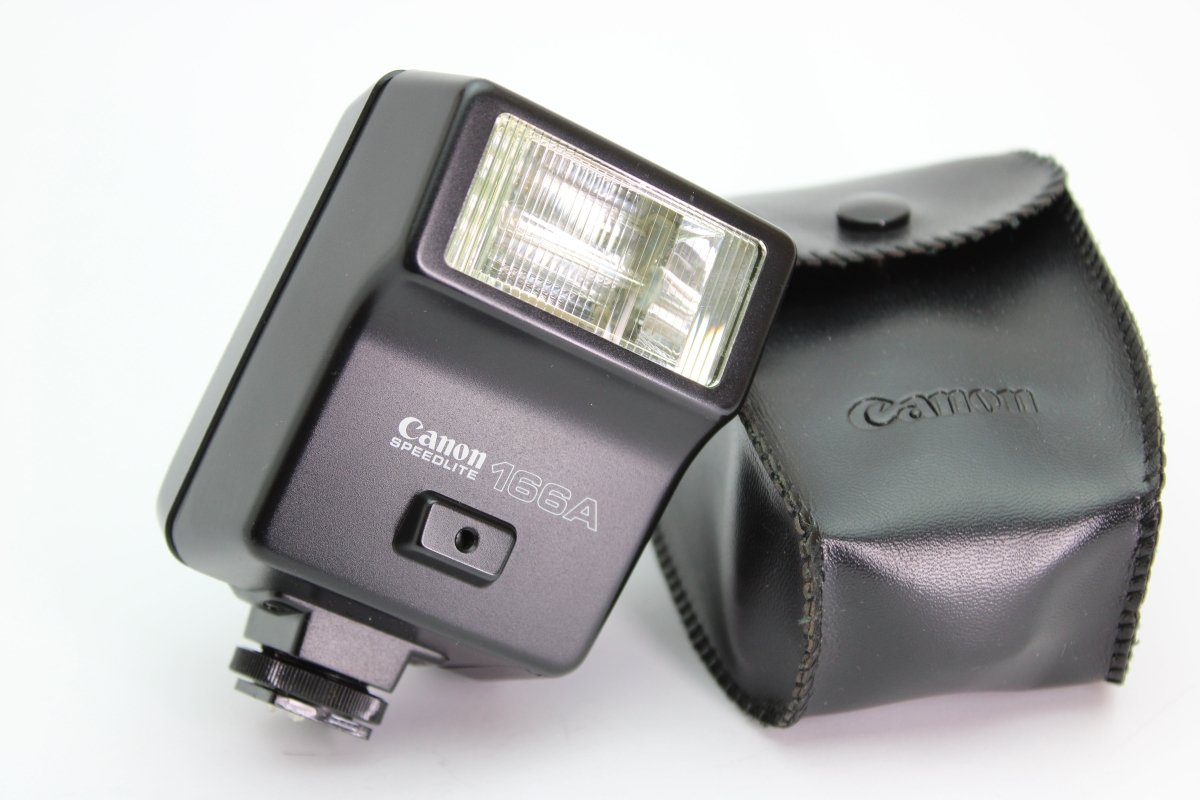 Canon Speedlite 166A Flash with Case (#2297) - Canon