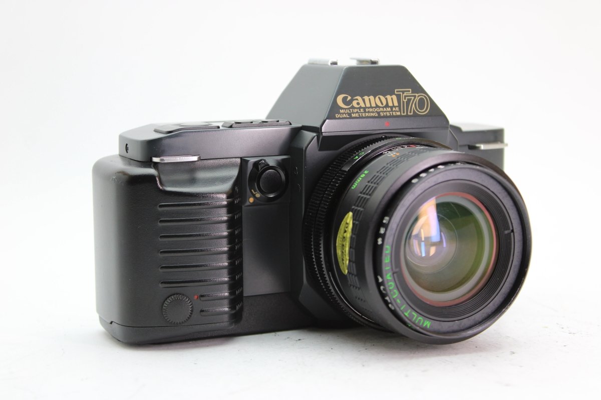 Canon T70 + 28mm f2.8 - Canon