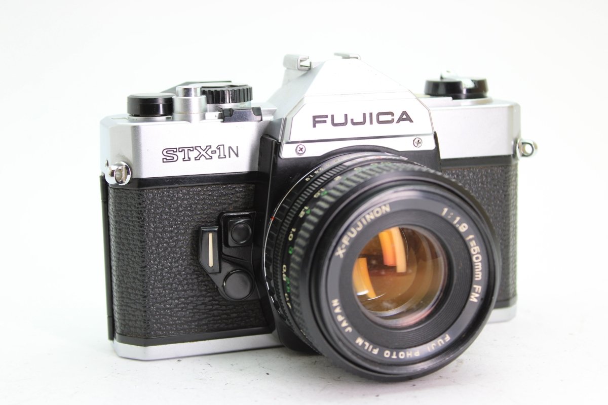 Fujica STX - 1N + 50mm f1.9 (#2903) - Fujica