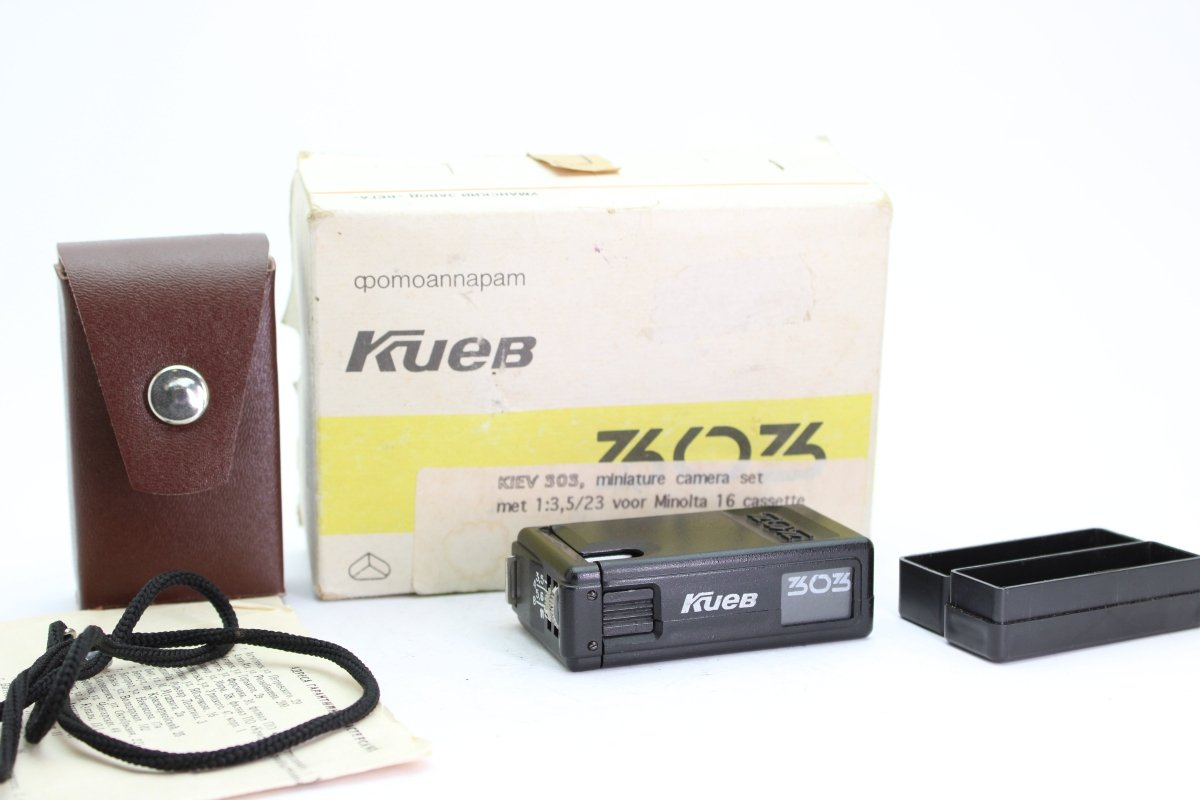 Kiev 303 16mm Film Spy Camera (#3266) - Kiev