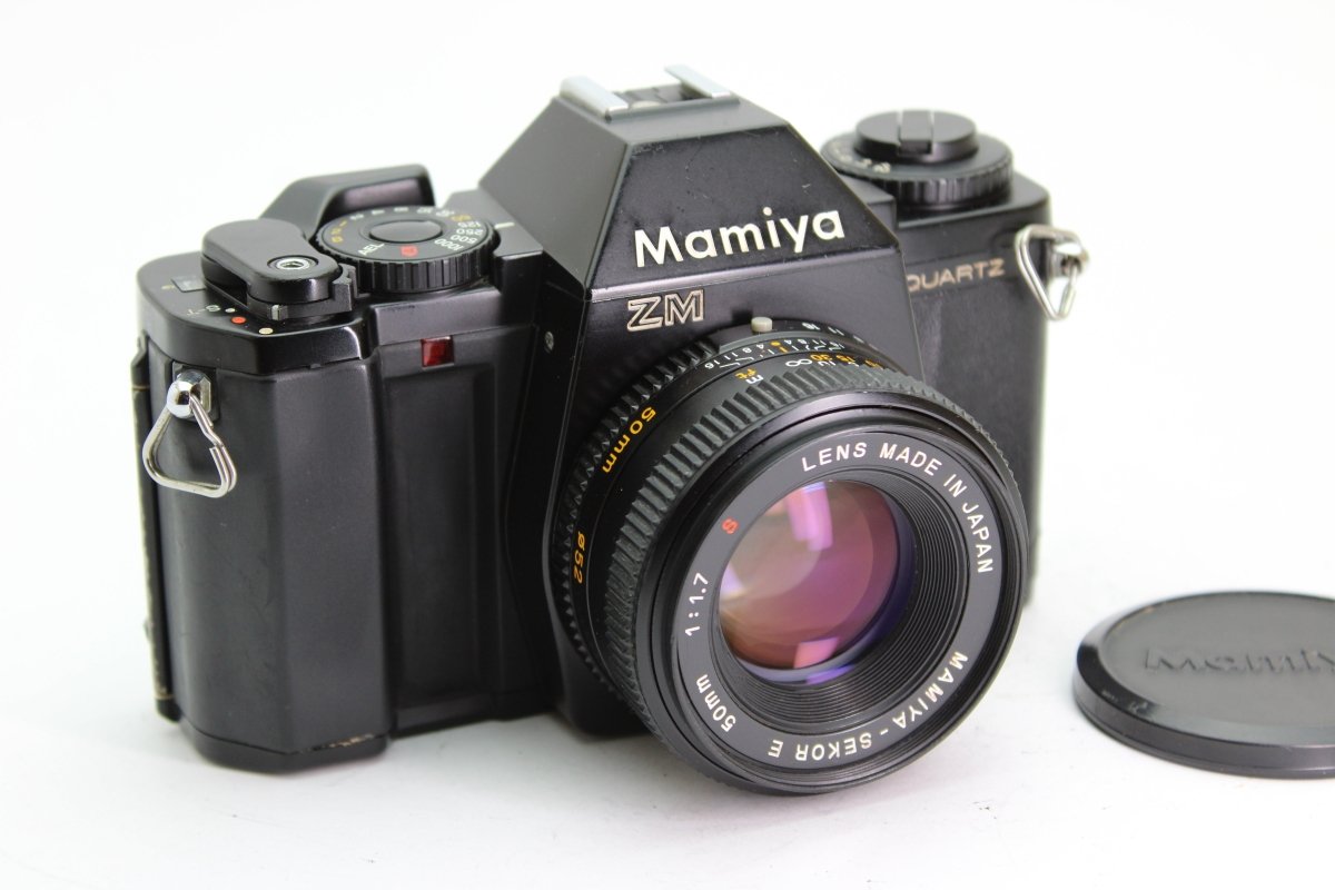 Mamiya ZM Quartz + 50mm f1.7 (#2696) - Mamiya