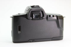 Minolta Dynax 303si + 35-80mm Minolta AF f4-5.6 Lens (#2326) - Minolta