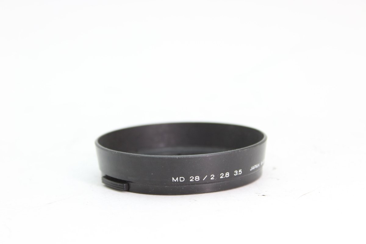 Minolta MD 28mm f2 f3.5 Lens Hood (#2100) - Minolta
