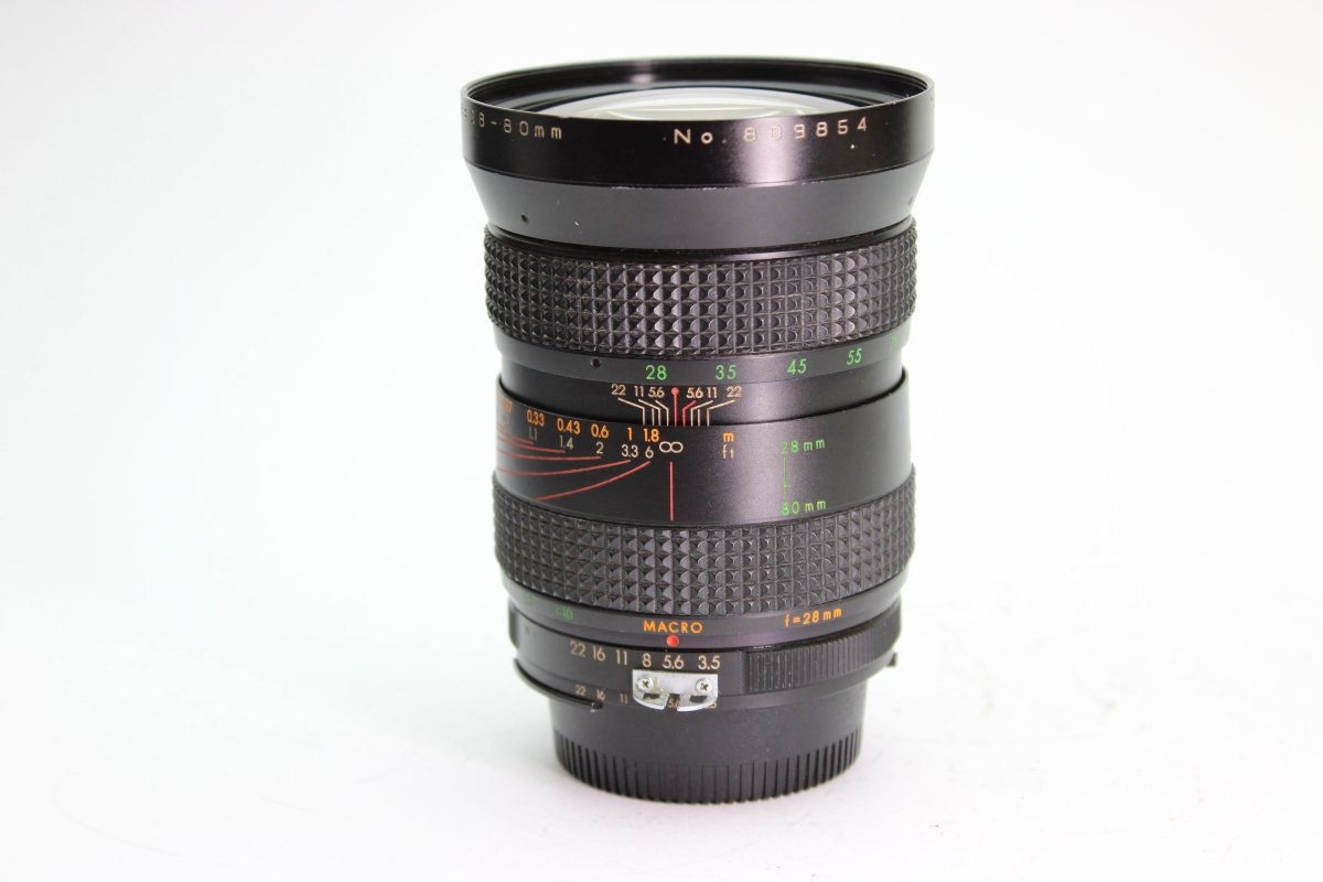 Nikon F - Telesor 28 - 80mm f3.5 (#2589) - Telesor