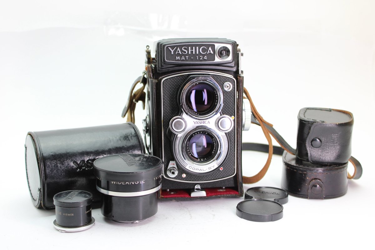 Yashicaflex MAT - 124 TLR Set (#2652) - Yashica