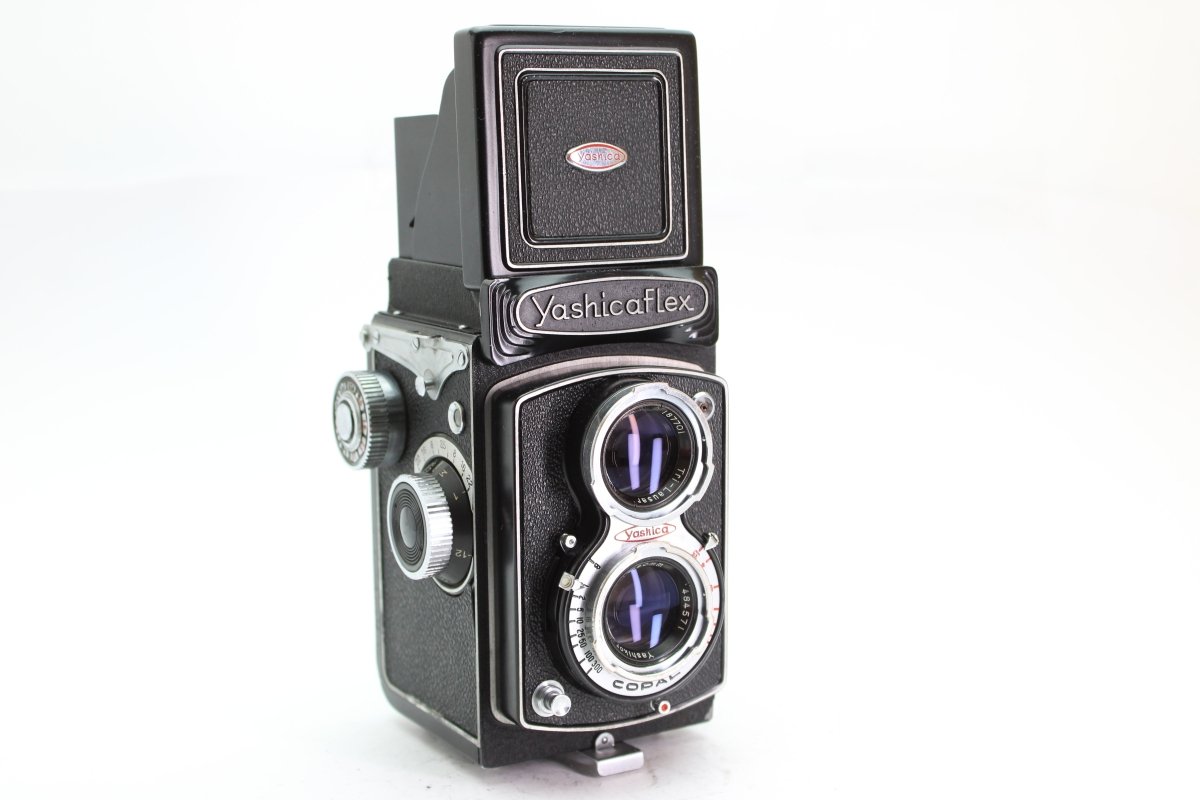 Yashicaflex Model B TLR (#2651) - Yashica