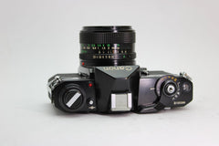 Canon EF + 28mm f2.8 - Canon