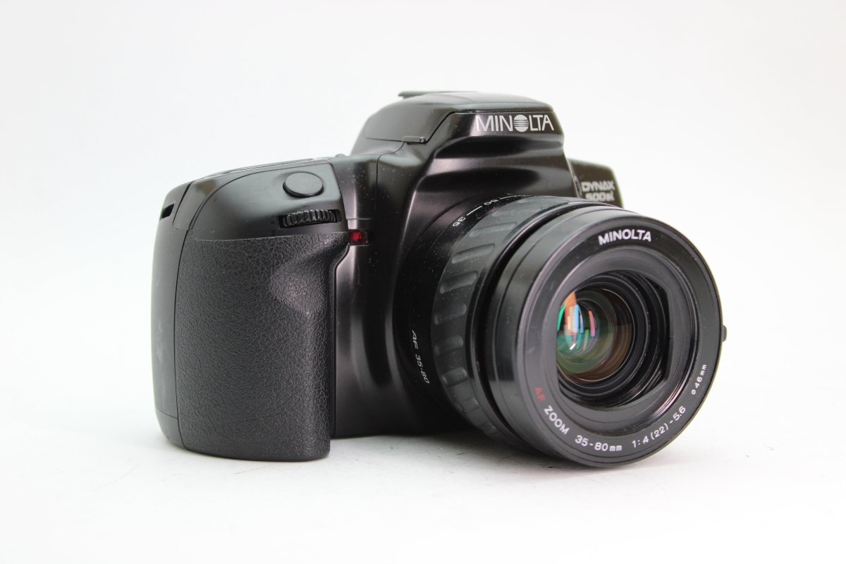 Minolta Dynax 500si + 35-80mm f4 - Minolta