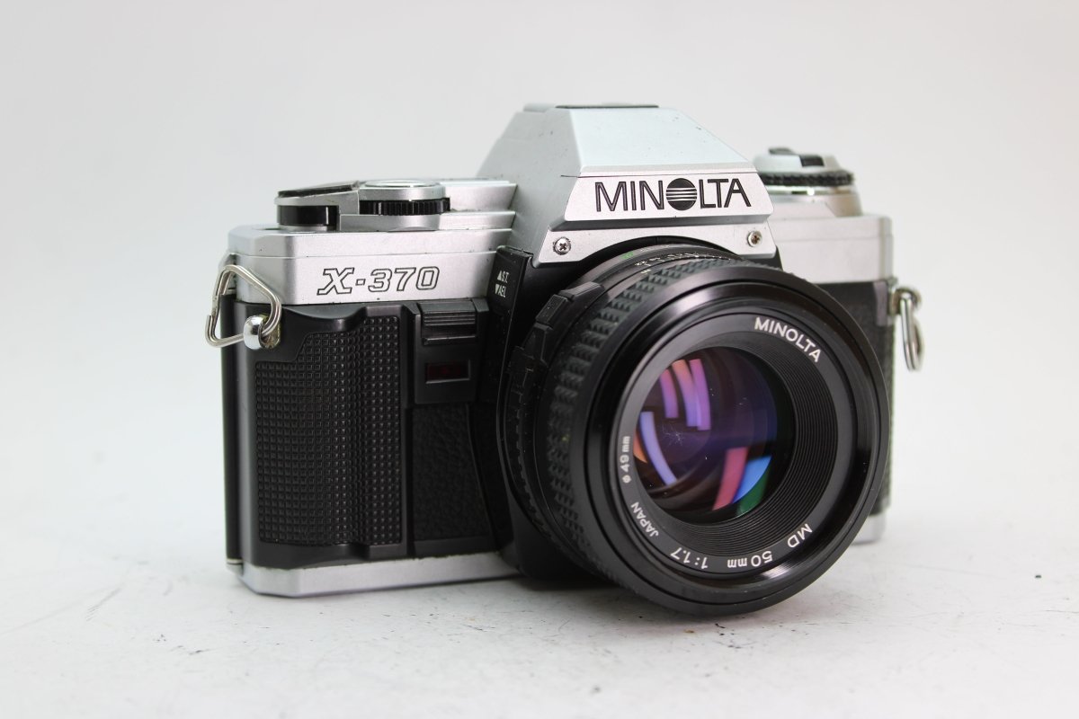 Minolta X-370 + 50mm f1.7 - Minolta