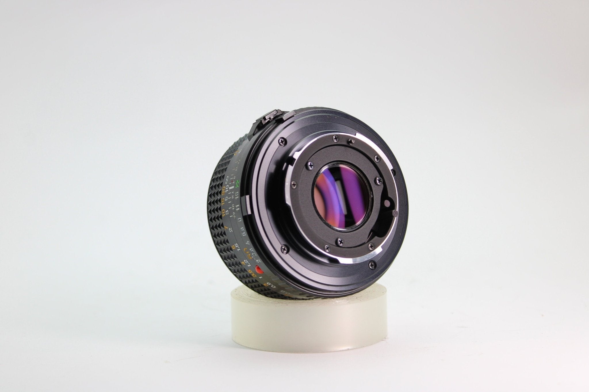 Minolta XG-1 + 50mm f/2 - Minolta
