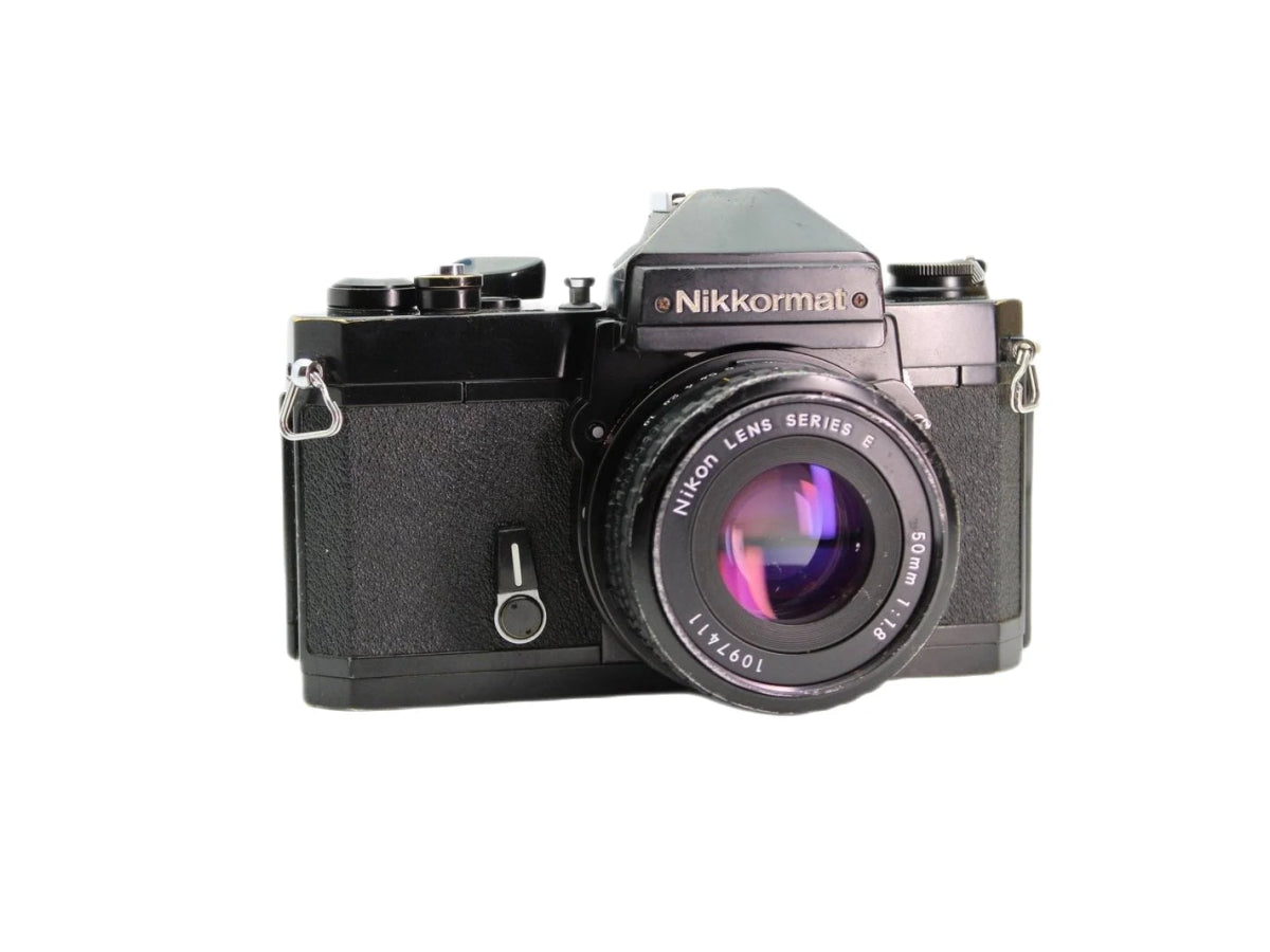 Nikkormat FT2 + 50mm f/1.8 - Nikon F