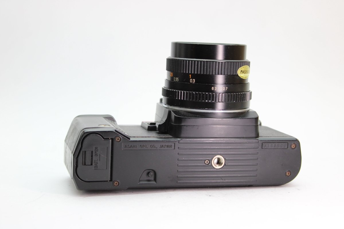 Pentax A3 + 28mm f2.8 - Pentax
