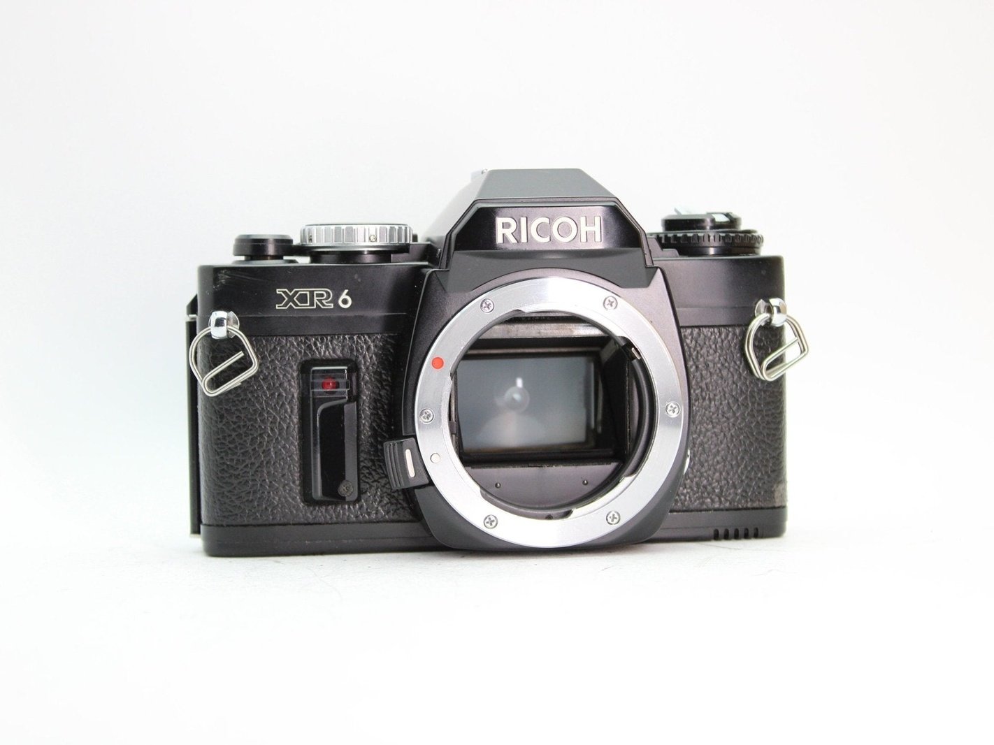 Ricoh XR6 + 50mm f/2 - Ricoh